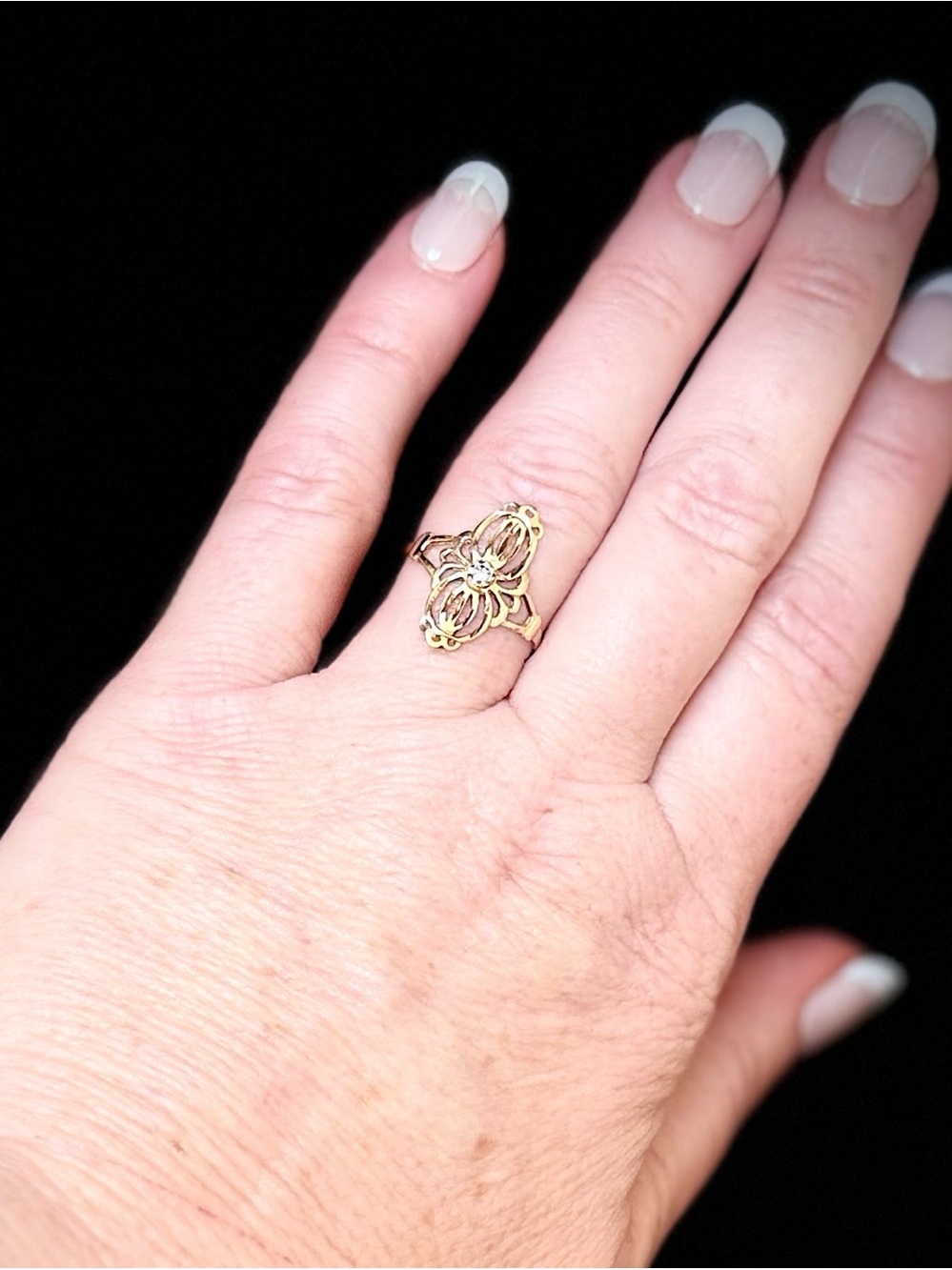 Vintage Style 14K Gold Filigree Diamond Accent Ring Size 6.5